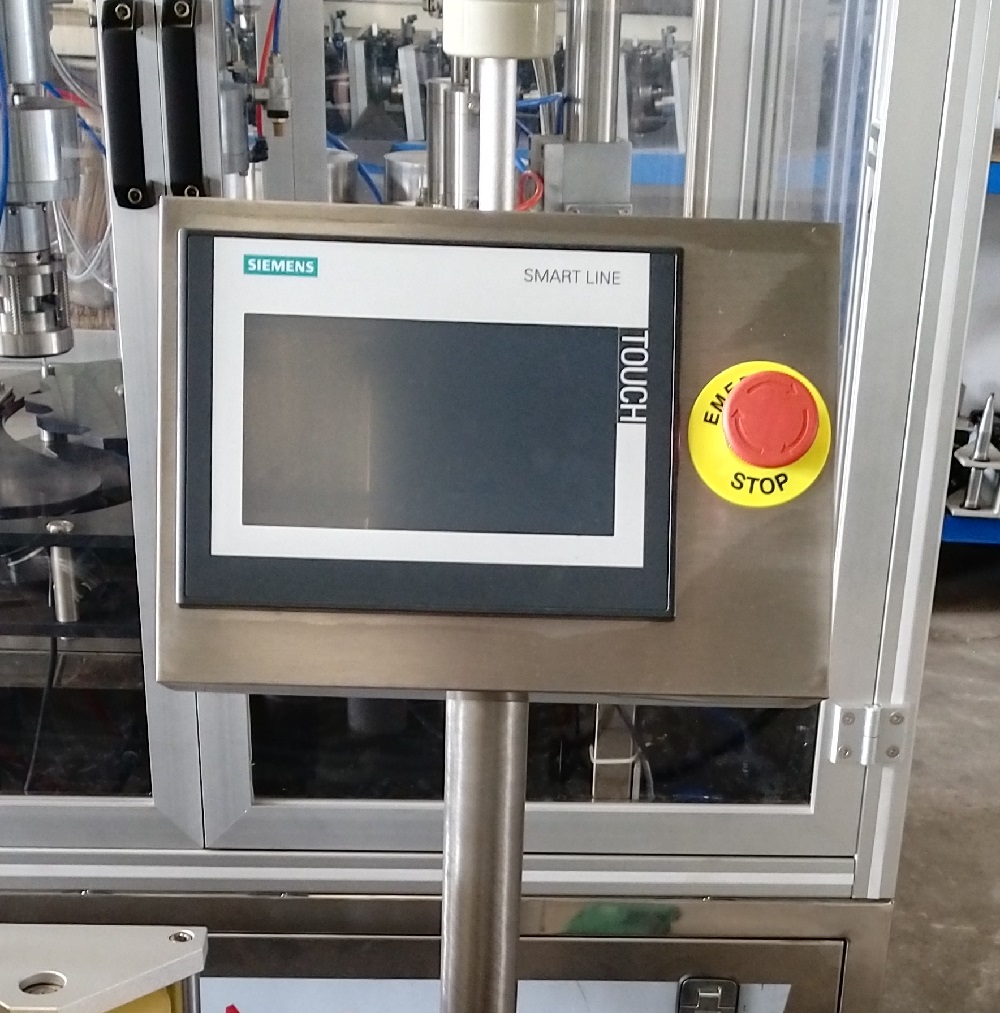 Machine d'étiquetage de bouteilles d'aérosol de vente directe d'usine